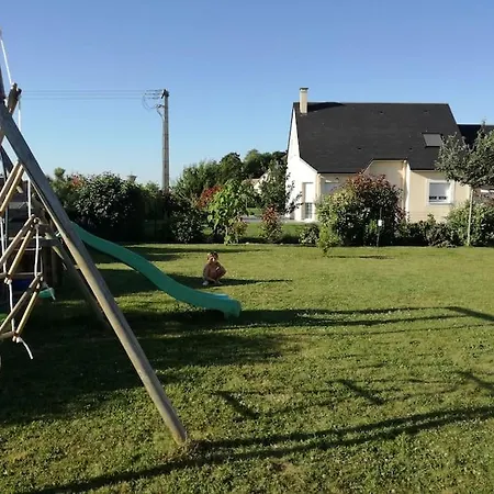 Holiday home Maison Dans Quartier Residentiel A Cote De Caen *